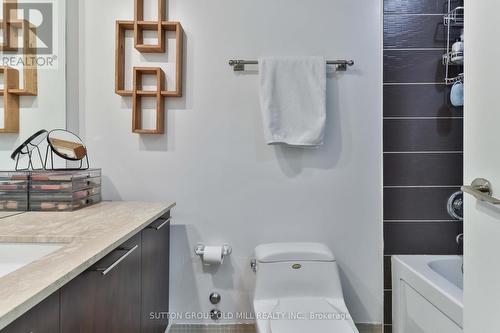 508 - 533 Richmond Street W, Toronto, ON - Indoor Photo Showing Bathroom