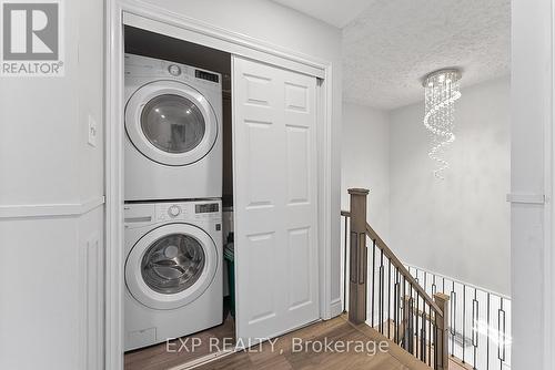 95 Conant Street, Oshawa, ON - Indoor Photo Showing Laundry Room