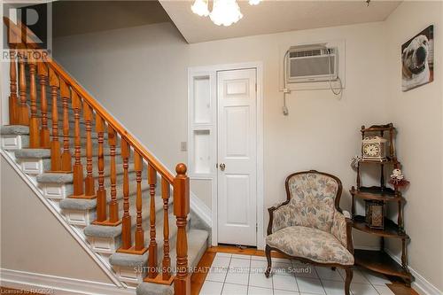 119888 Side Road 315, Georgian Bluffs, ON - Indoor Photo Showing Other Room