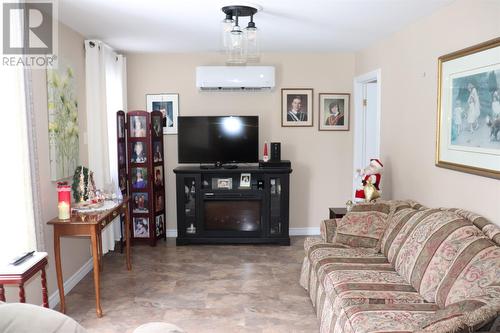 72 Main Road, Barachois Brook, NL - Indoor Photo Showing Living Room