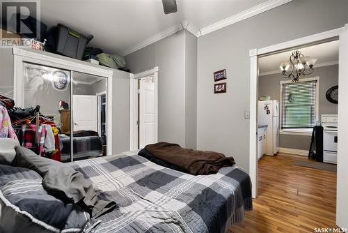 1528 Victoria Avenue, Regina, SK - Indoor Photo Showing Bedroom