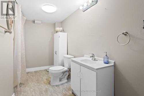 72 Willowbrook Drive, Whitby (Pringle Creek), ON - Indoor Photo Showing Bathroom