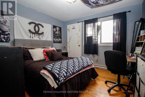 436-438 Southpark Drive, Peterborough (Ashburnham), ON - Indoor Photo Showing Bedroom