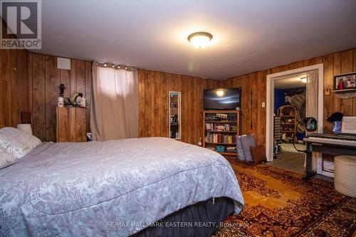 436-438 Southpark Drive, Peterborough (Ashburnham), ON - Indoor Photo Showing Bedroom