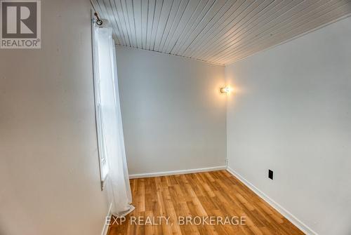 10933 Road 38, Central Frontenac (Frontenac Centre), ON - Indoor Photo Showing Other Room