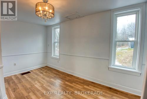 10933 Road 38, Central Frontenac (Frontenac Centre), ON - Indoor Photo Showing Other Room