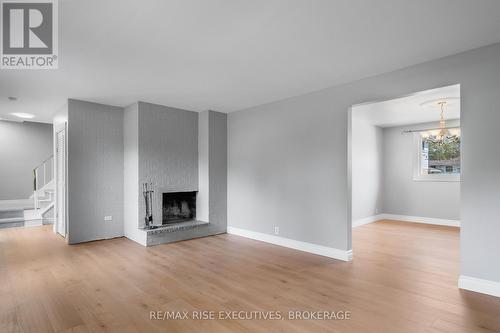 282 Welborne Avenue, Kingston (City Southwest), ON - Indoor Photo Showing Living Room With Fireplace