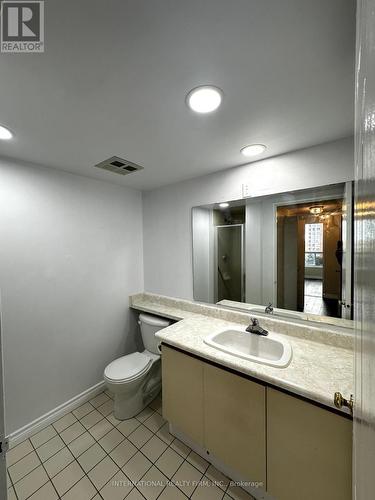 708 - 410 Mclevin Avenue, Toronto, ON - Indoor Photo Showing Bathroom