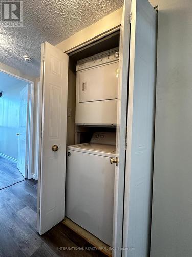 708 - 410 Mclevin Avenue, Toronto, ON - Indoor Photo Showing Laundry Room