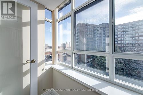 518 - 115 Bonis Avenue, Toronto, ON - Indoor Photo Showing Other Room