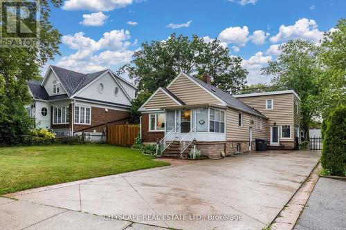 11 Brookside Drive, Mississauga, ON - Outdoor With Facade