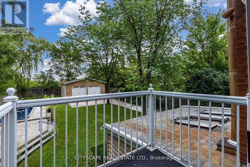 11 Brookside Drive, Mississauga, ON - Outdoor