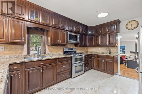 11 Brookside Drive, Mississauga, ON - Indoor Photo Showing Kitchen With Double Sink