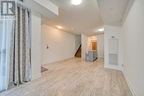 105 - 251 Manitoba Avenue, Toronto, ON - Indoor Photo Showing Other Room