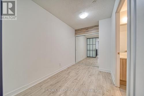 105 - 251 Manitoba Avenue, Toronto, ON - Indoor Photo Showing Other Room