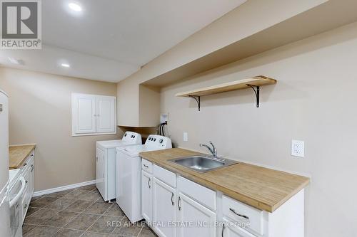 Bsmt - 6 Braddock Drive, Brampton, ON - Indoor Photo Showing Laundry Room