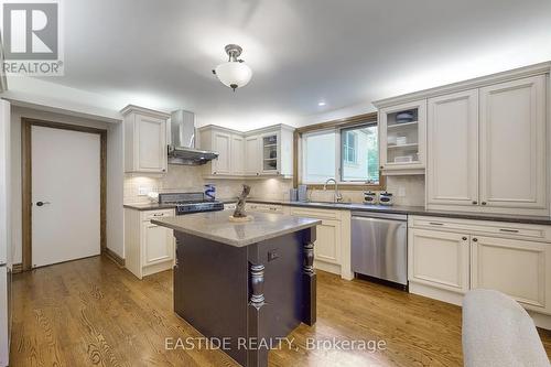 54 Plymbridge Road, Toronto, ON - Indoor Photo Showing Kitchen