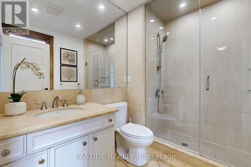 54 Plymbridge Road, Toronto, ON - Indoor Photo Showing Bathroom