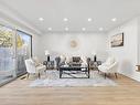 738 Edgewood Rd, Pickering, ON  - Indoor Photo Showing Living Room 