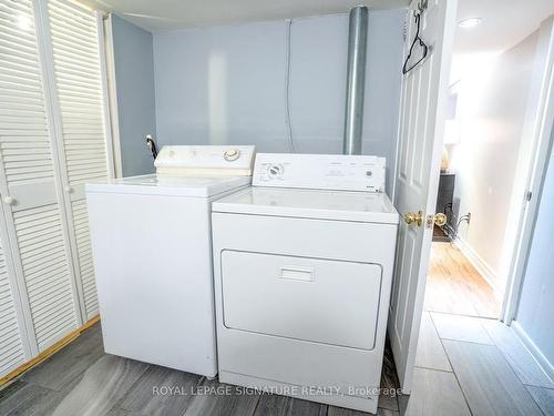 1101 Woodbine Ave, Toronto, ON - Indoor Photo Showing Laundry Room