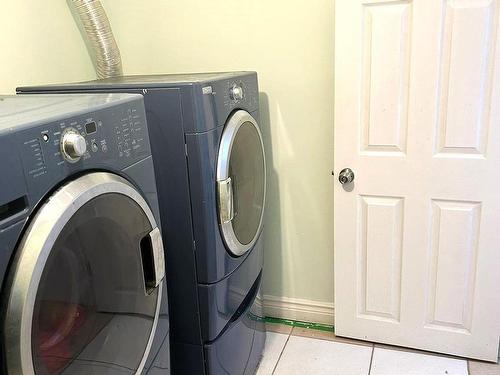 5 Goldpine Cres, Toronto, ON - Indoor Photo Showing Laundry Room