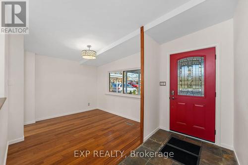 126 Hillcrest Drive, Whitby, ON - Indoor Photo Showing Other Room