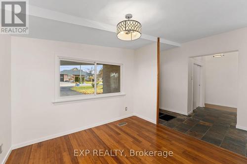 126 Hillcrest Drive, Whitby, ON - Indoor Photo Showing Other Room