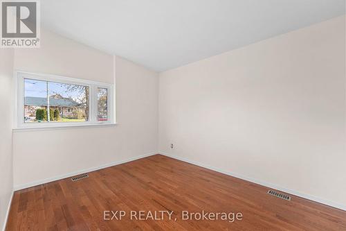 126 Hillcrest Drive, Whitby, ON - Indoor Photo Showing Other Room