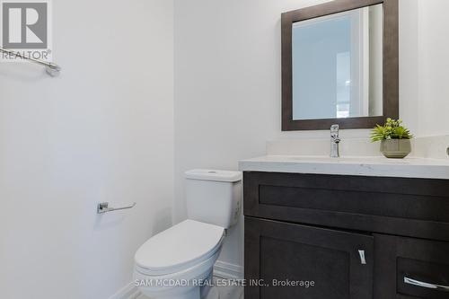 362 North Park Boulevard, Oakville, ON - Indoor Photo Showing Bathroom