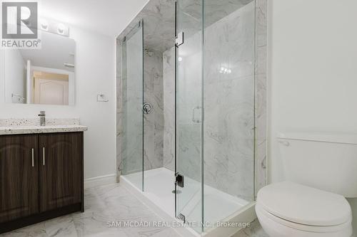 362 North Park Boulevard, Oakville, ON - Indoor Photo Showing Bathroom