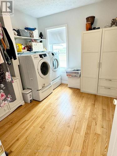 298 Government Road E, Kapuskasing, ON - Indoor Photo Showing Laundry Room