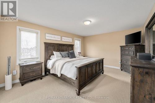 2086 Westwick Walk, London, ON - Indoor Photo Showing Bedroom