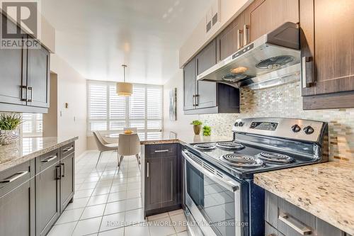 1206 - 30 Greenfield Avenue, Toronto, ON - Indoor Photo Showing Kitchen