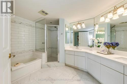 1206 - 30 Greenfield Avenue, Toronto, ON - Indoor Photo Showing Bathroom