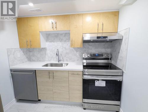 Lower - 90 Oakvale Avenue, Toronto, ON - Indoor Photo Showing Kitchen