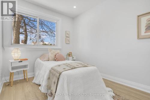 1554 Warden Avenue, Toronto, ON - Indoor Photo Showing Bedroom