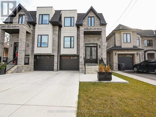 920 Fourth Street, Mississauga, ON - Outdoor With Facade