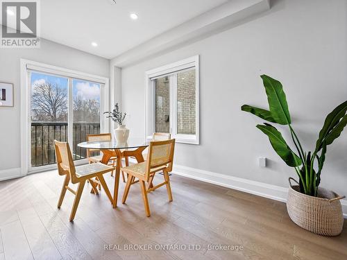 920 Fourth Street, Mississauga, ON - Indoor Photo Showing Dining Room