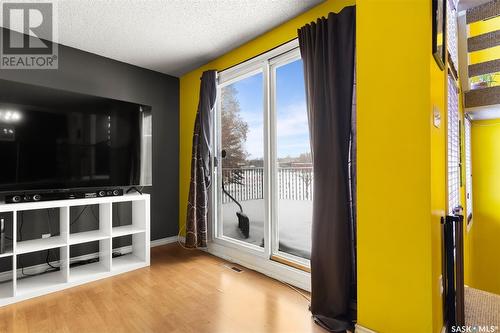 5058 10Th Avenue, Regina, SK - Indoor Photo Showing Other Room