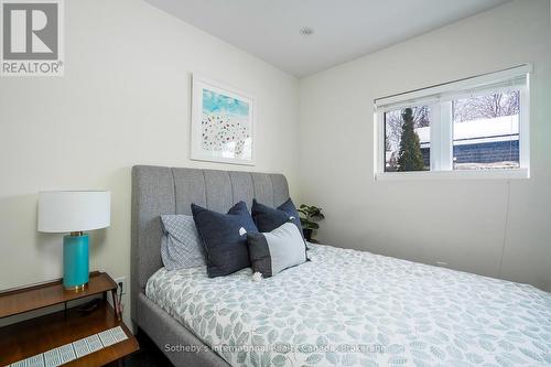 223 Sixth Street, Collingwood, ON - Indoor Photo Showing Bedroom