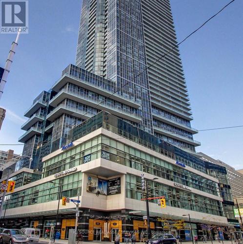 3006 - 386 Yonge Street, Toronto, ON - Outdoor