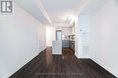 739 - 1830 Bloor Street W, Toronto, ON - Indoor