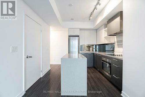 739 - 1830 Bloor Street W, Toronto, ON - Indoor Photo Showing Kitchen With Stainless Steel Kitchen