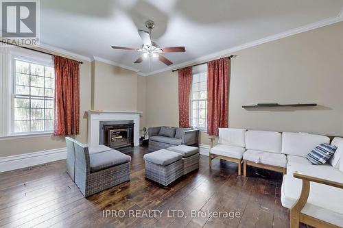 10948 Winston Churchill Boulevard, Halton Hills, ON - Indoor Photo Showing Living Room With Fireplace