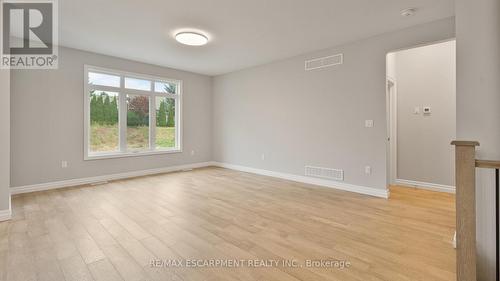 45 Vanrooy Trail, Norfolk, ON - Indoor Photo Showing Other Room