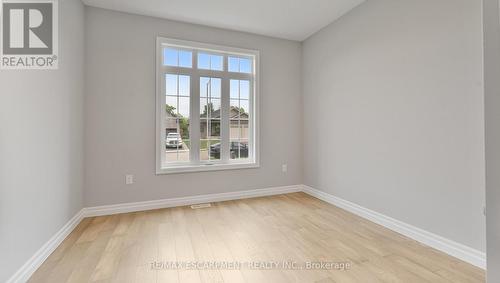 45 Vanrooy Trail, Hamilton, ON - Indoor Photo Showing Other Room