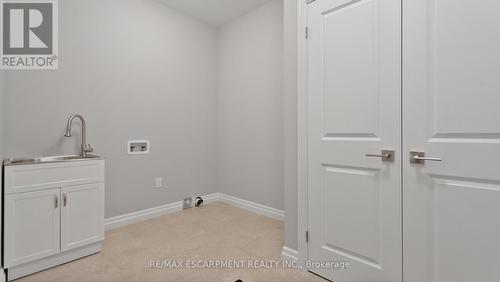 45 Vanrooy Trail, Hamilton, ON - Indoor Photo Showing Other Room