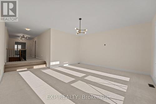 102 Mac Campbell Way, Bradford West Gwillimbury, ON - Indoor Photo Showing Other Room