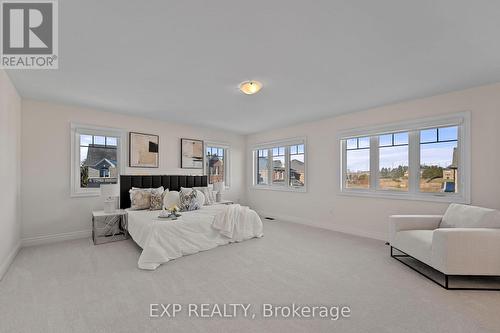 102 Mac Campbell Way, Bradford West Gwillimbury, ON - Indoor Photo Showing Bedroom