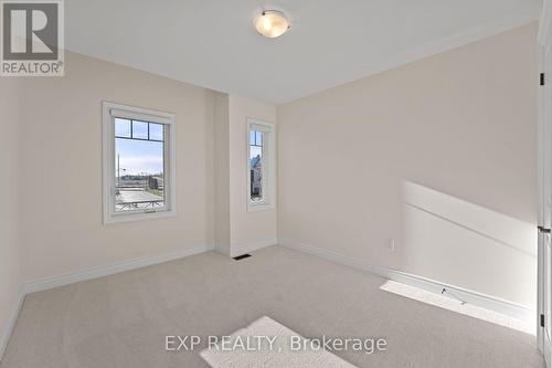 102 Mac Campbell Way, Bradford West Gwillimbury, ON - Indoor Photo Showing Other Room